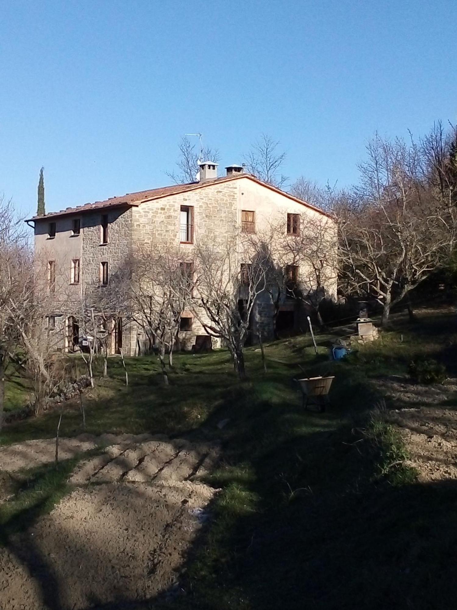 بييترالونجا La Fonte B&B المظهر الخارجي الصورة