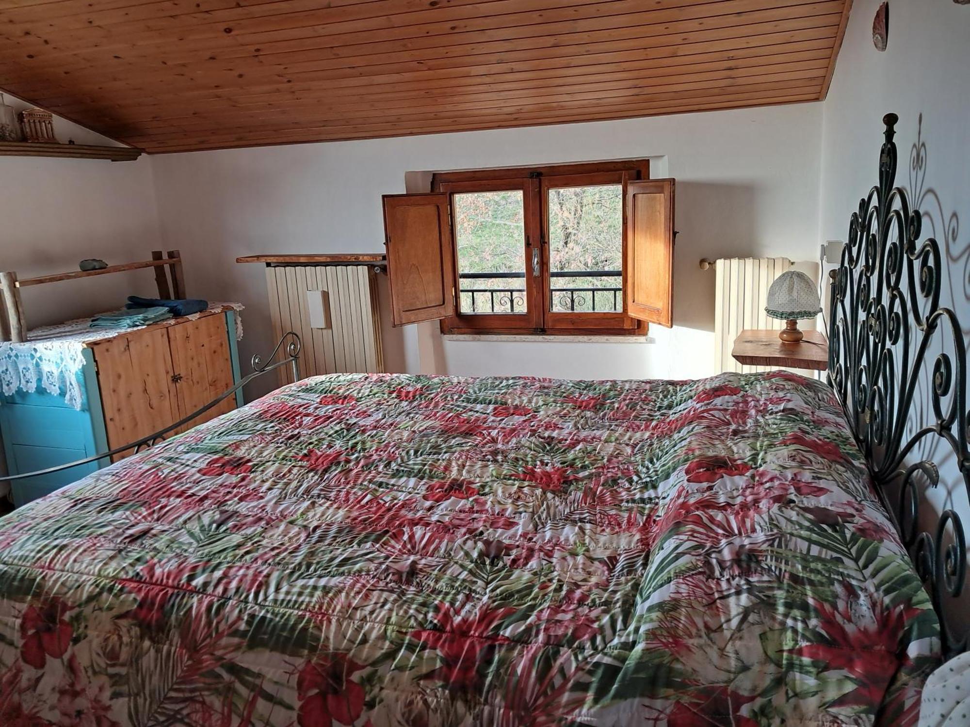 بييترالونجا La Fonte B&B المظهر الخارجي الصورة